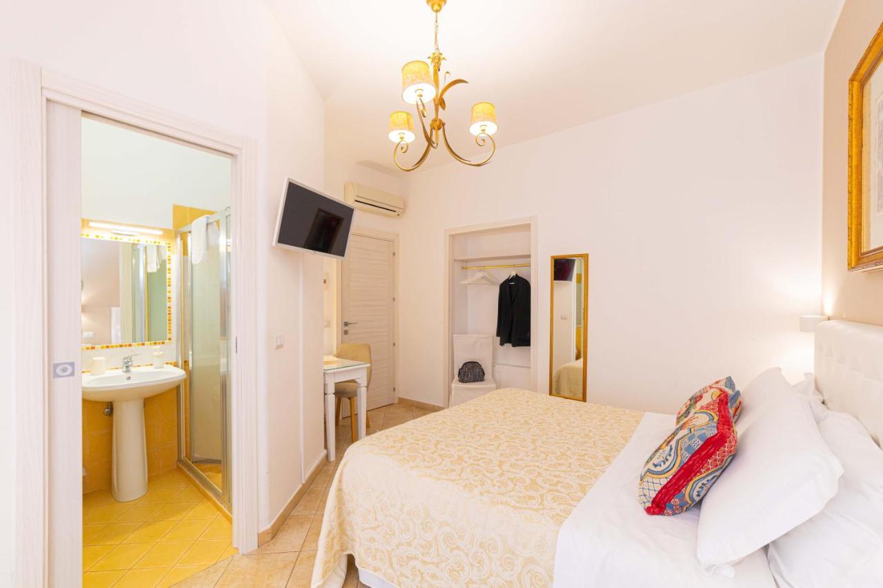 Dionisio Bed & Breakfast 3*